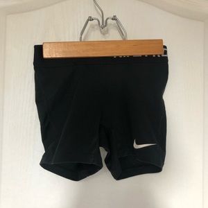 black nike pros